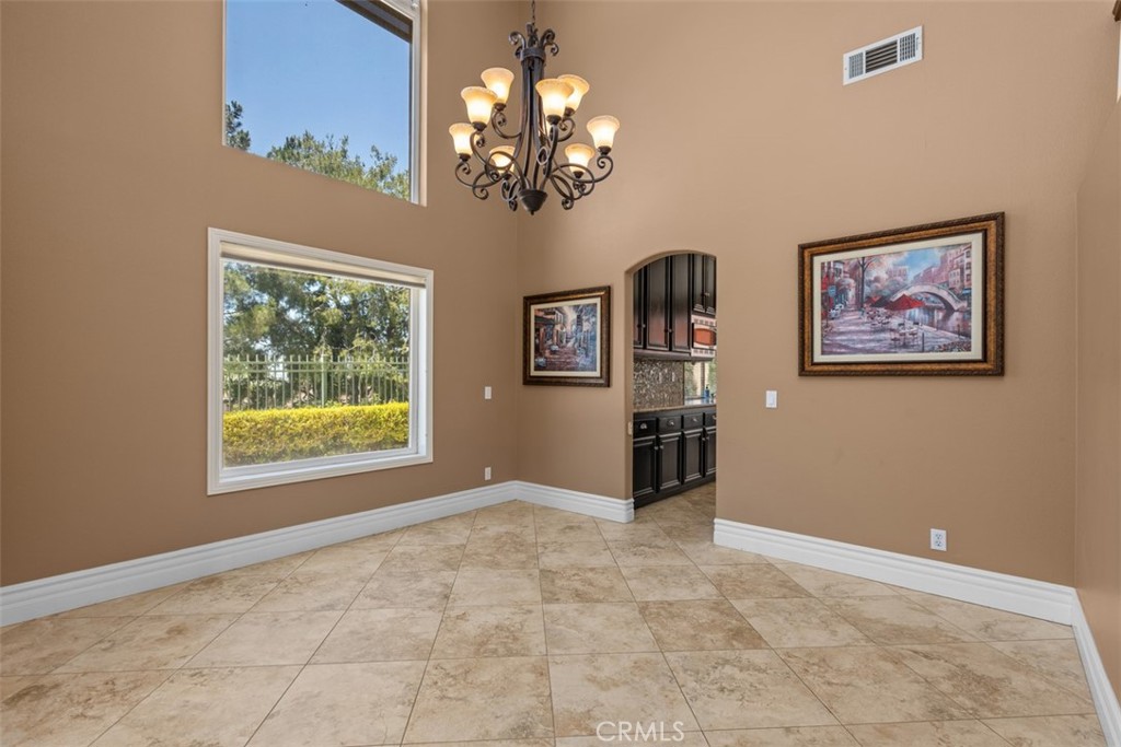 27 Glen Echo