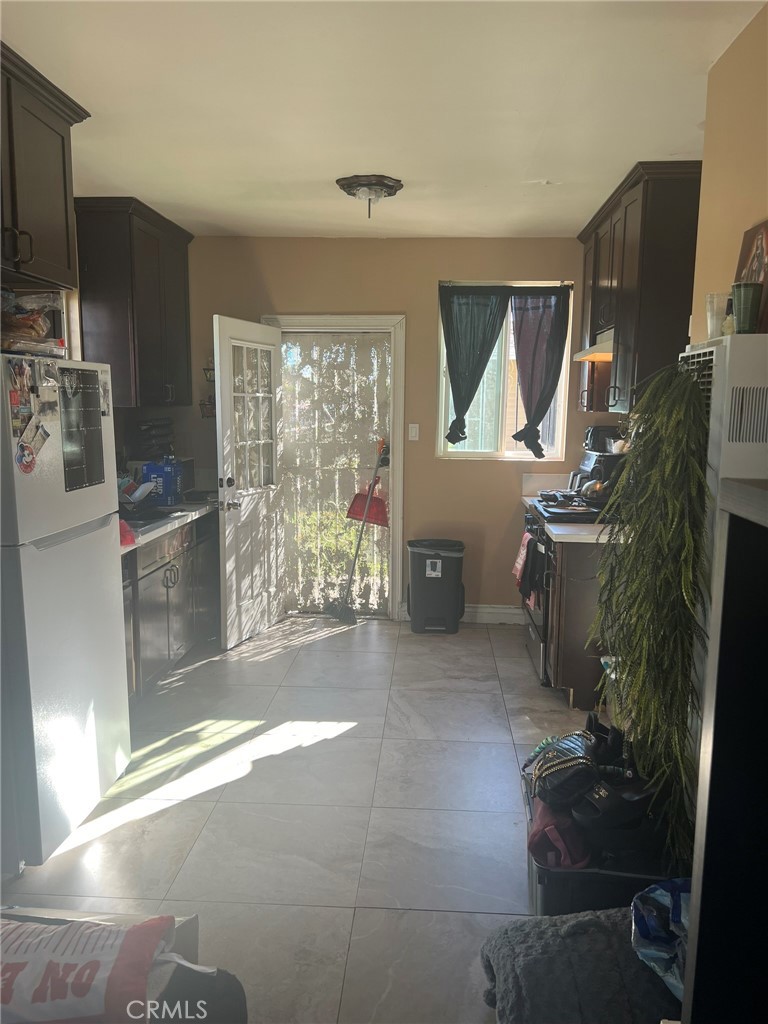 2000 W 54th