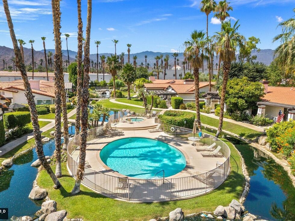 Los Lagos - Residential