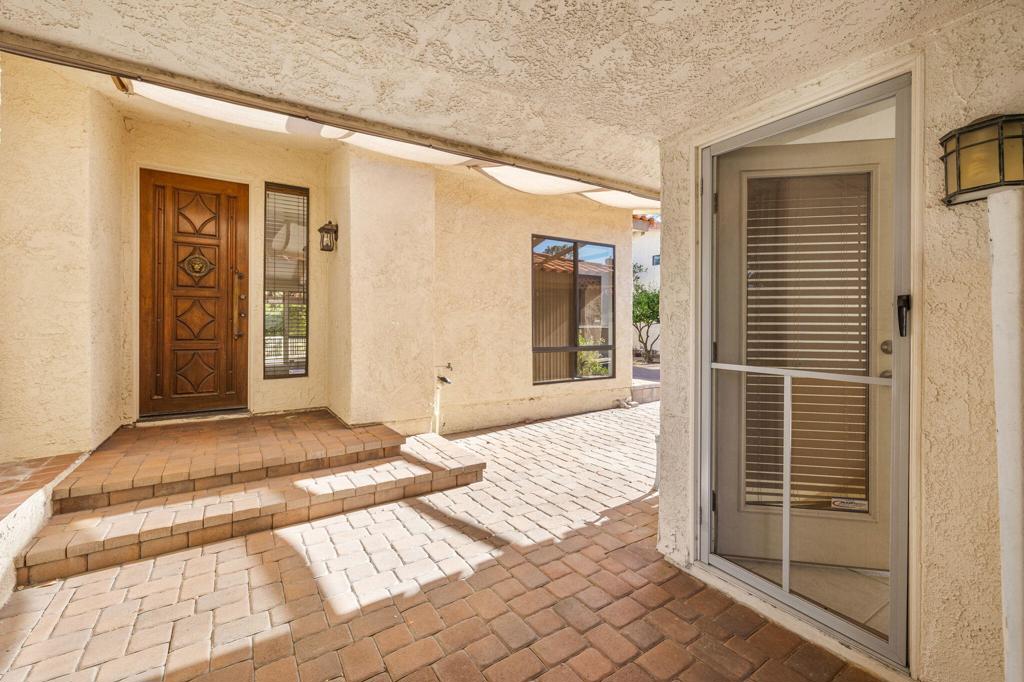 Los Lagos - Residential