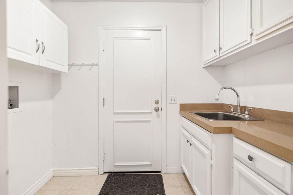 Los Lagos - Residential