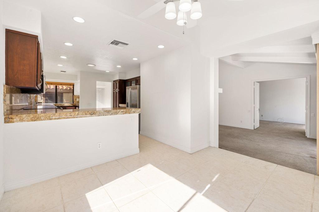 Los Lagos - Residential