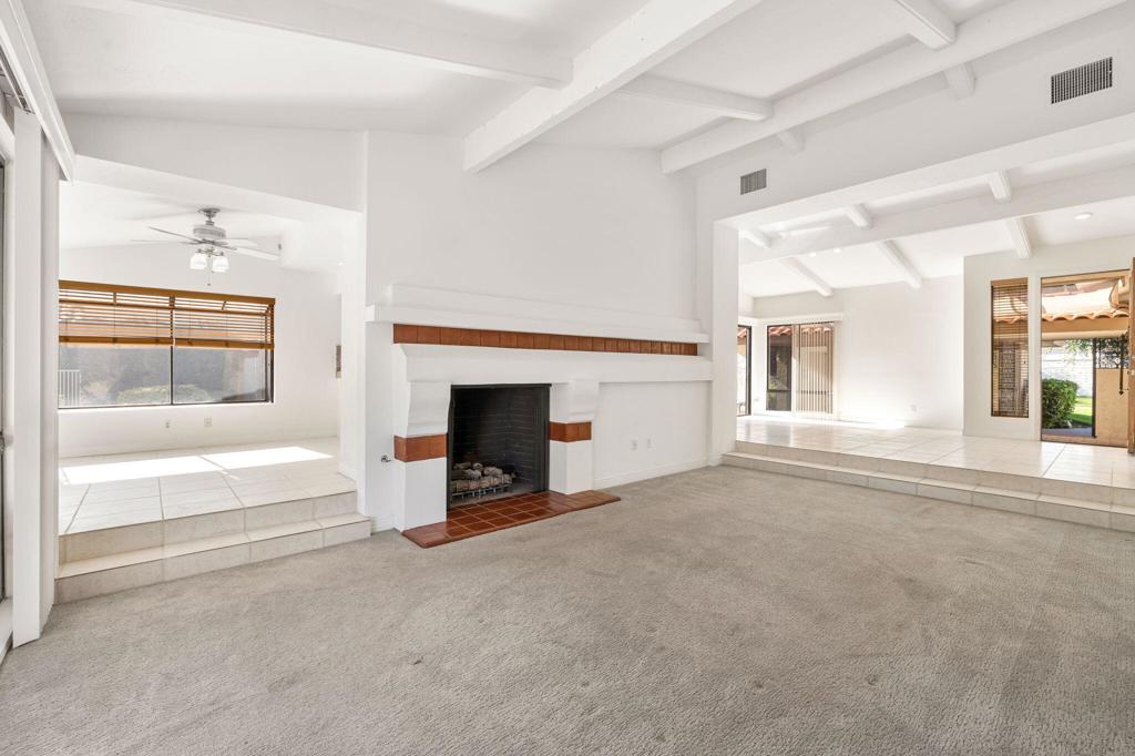 Los Lagos - Residential