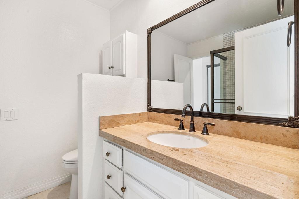 Los Lagos - Residential