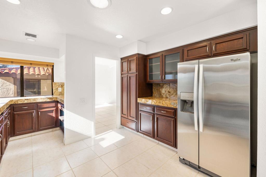 Los Lagos - Residential