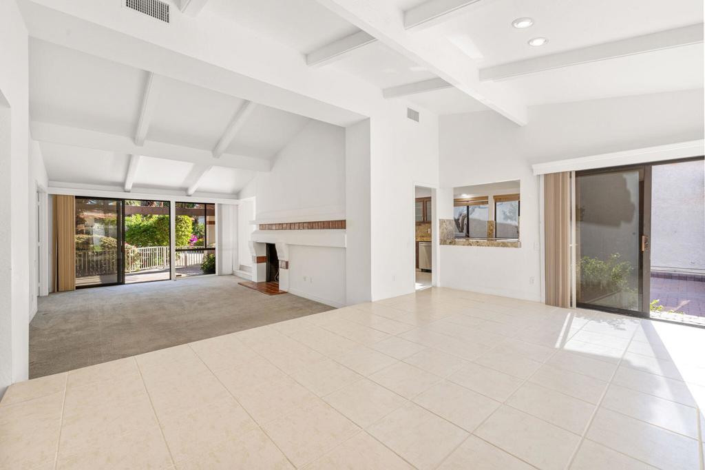 Los Lagos - Residential