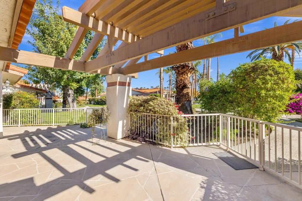 Los Lagos - Residential