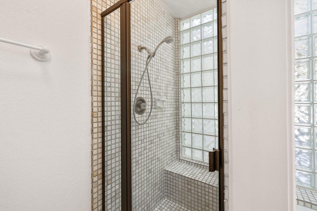 Los Lagos - Residential