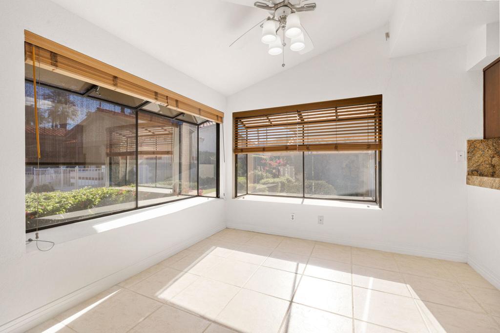 Los Lagos - Residential