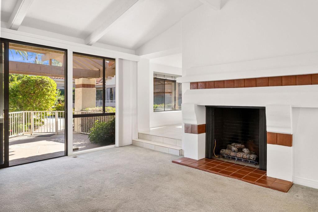 Los Lagos - Residential