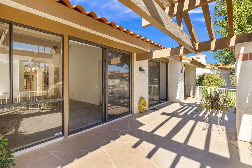 Los Lagos - Residential