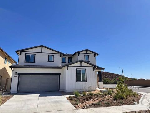 33305 Rusty Court Winchester CA 92596