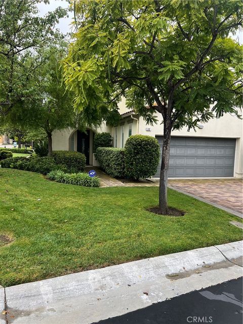 Photo of 33 Pepper Tree Ln, Rolling Hills Estates, CA 90274 (MLS # PV25227137)