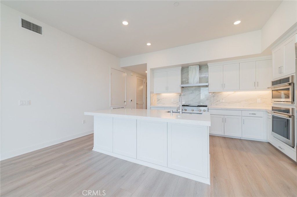 Lexington - Residential Lease