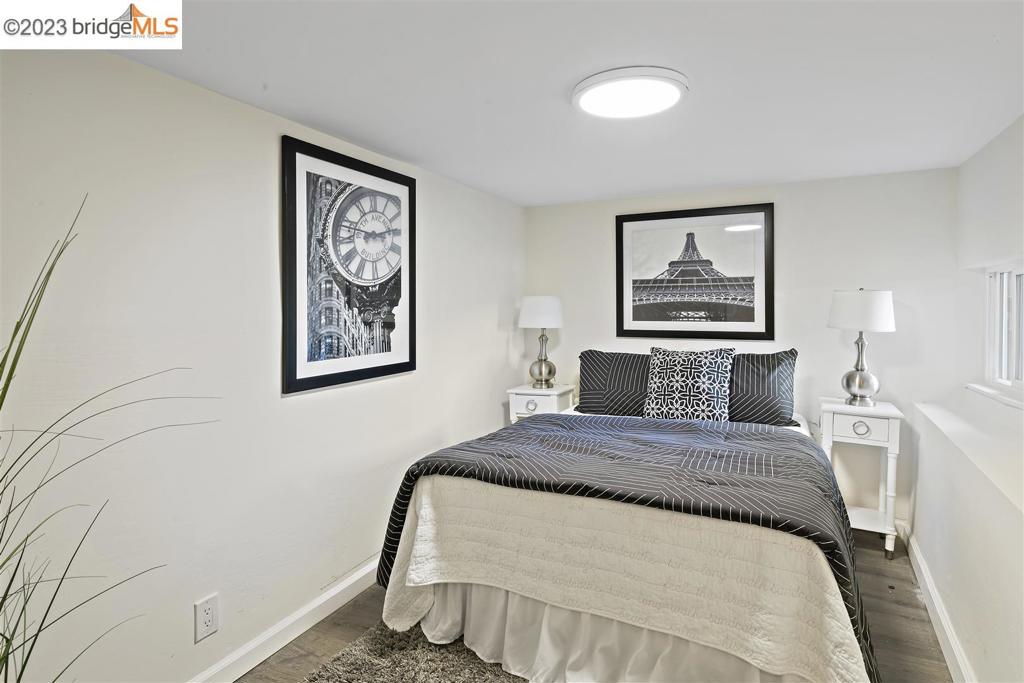 MONTCLAIR - Residential