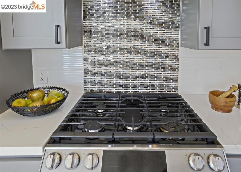 MONTCLAIR - Residential