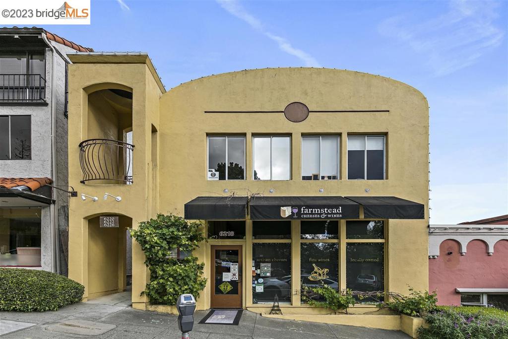 MONTCLAIR - Residential