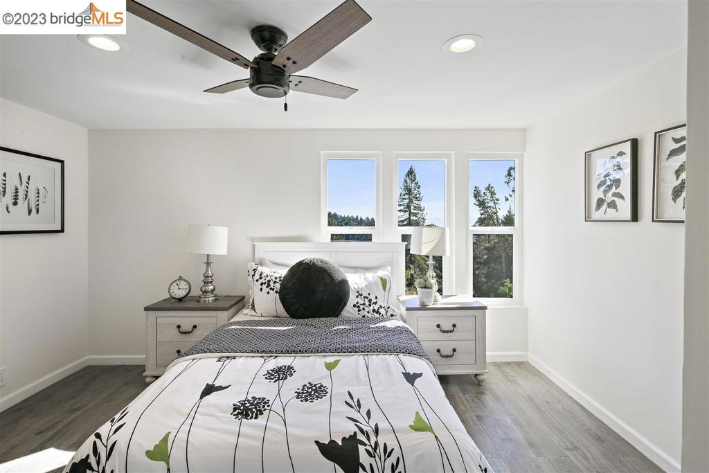 MONTCLAIR - Residential