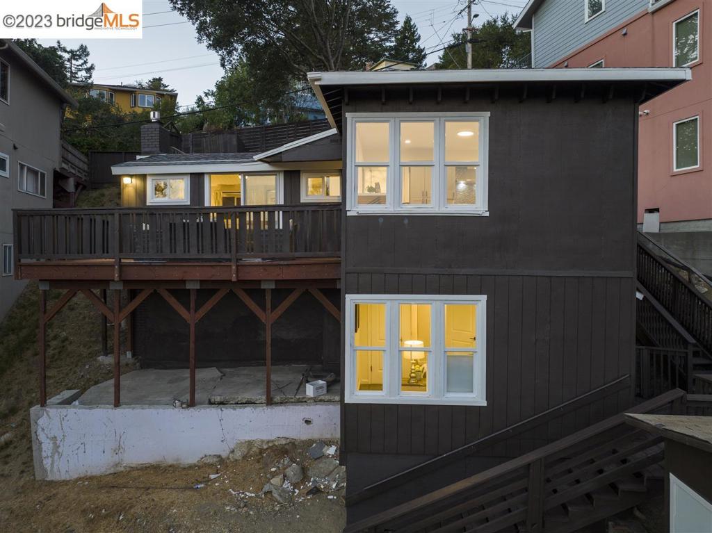 MONTCLAIR - Residential