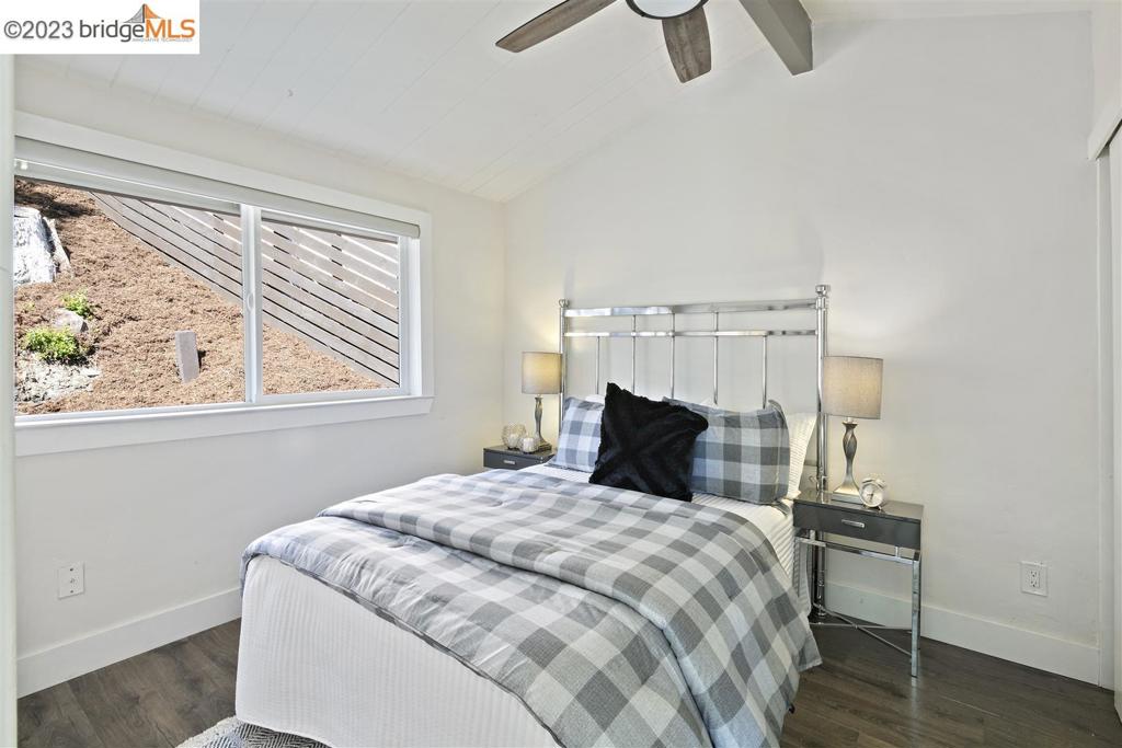 MONTCLAIR - Residential