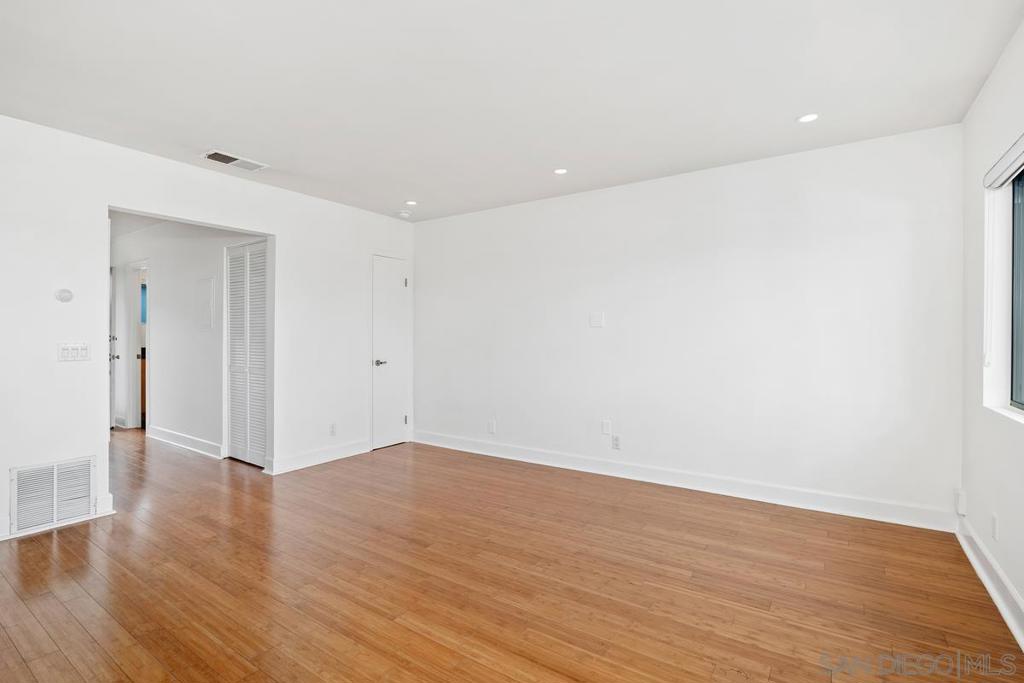 3907 Georgia Street 21