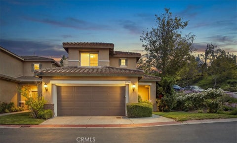 Photo of 27700 Thalia Lane, Canyon Country, CA 91351 (MLS # SR26209678)