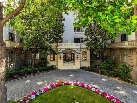 Photo of 200 Lakeside Dr DR #801, Oakland, CA 94612 (MLS # 41136561)