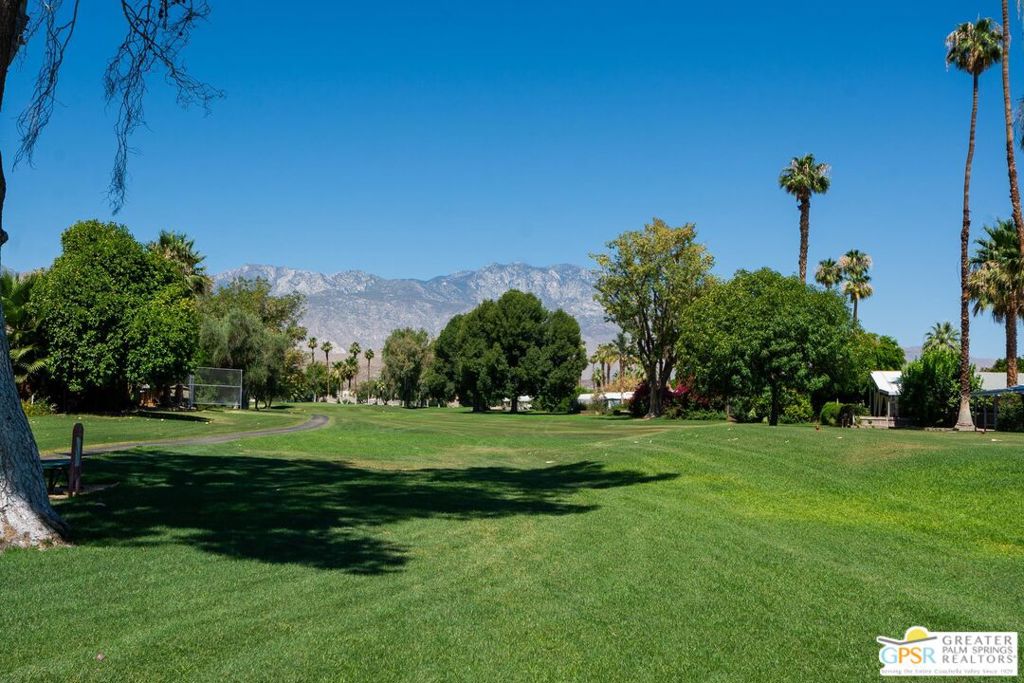 Date Palm Country Cl - Manufactured In Park