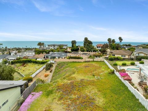 Photo of 5452 Moonlight Lane, La Jolla, CA 92037 (MLS # NDP2504094) Photo of 5452 Moonlight Lane, La Jolla, CA 92037 (MLS # NDP2504094)
