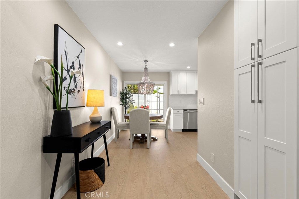4524 Jamestown