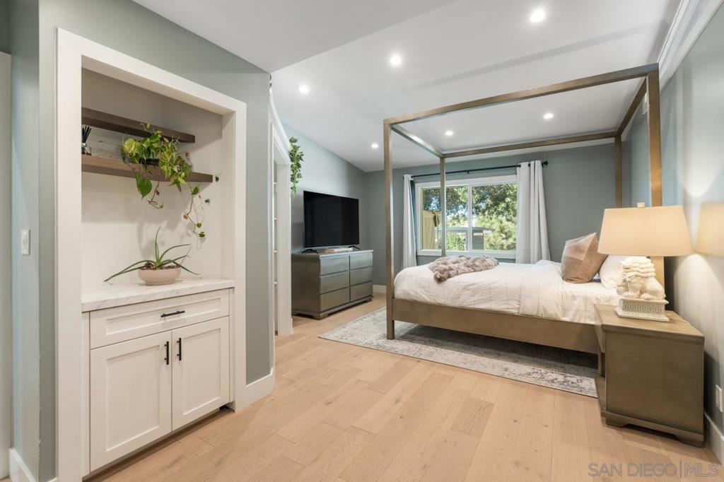 Bay Park - Residential