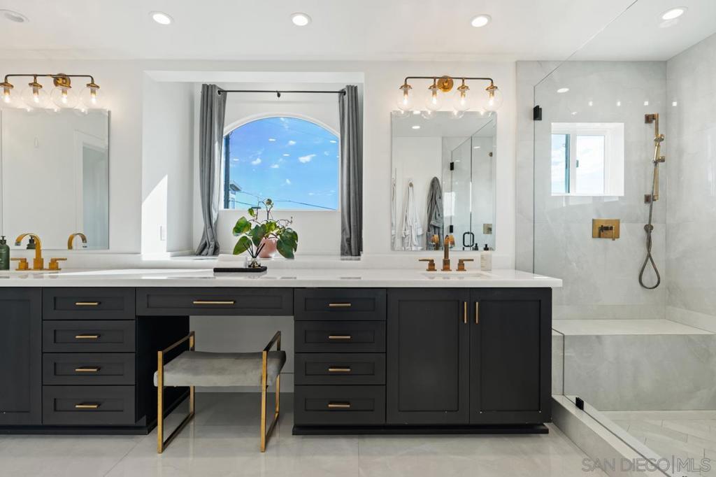 Bay Park - Residential