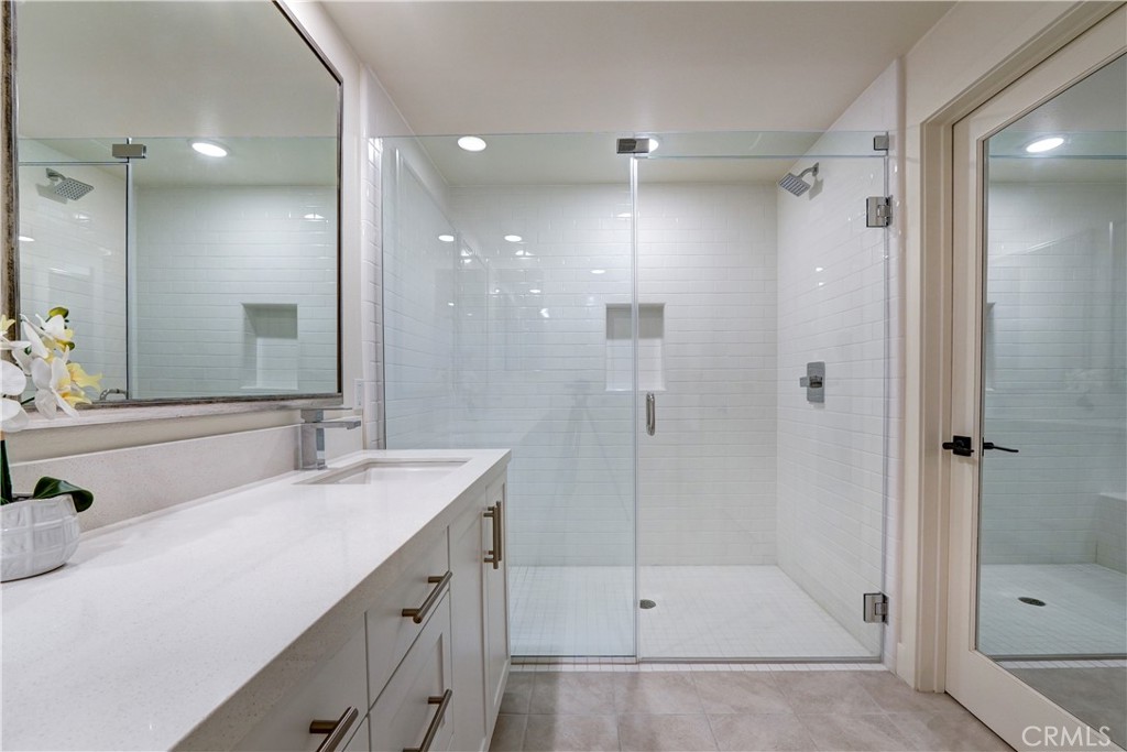 Tustin Village (TV) - Residential