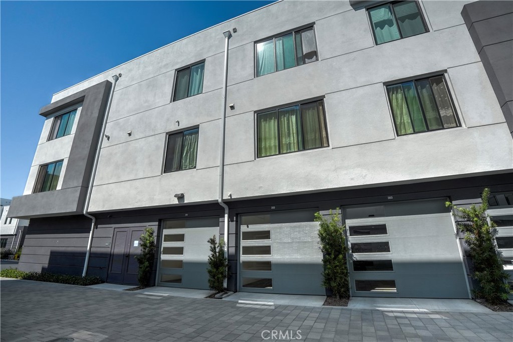 Tustin Village (TV) - Residential