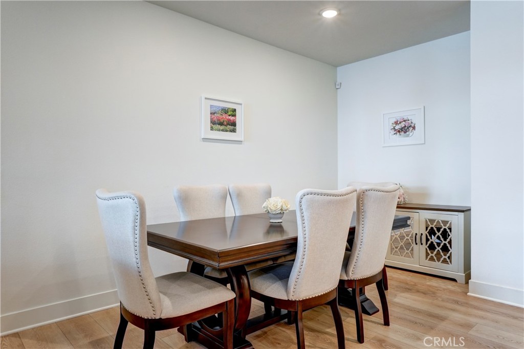 Tustin Village (TV) - Residential