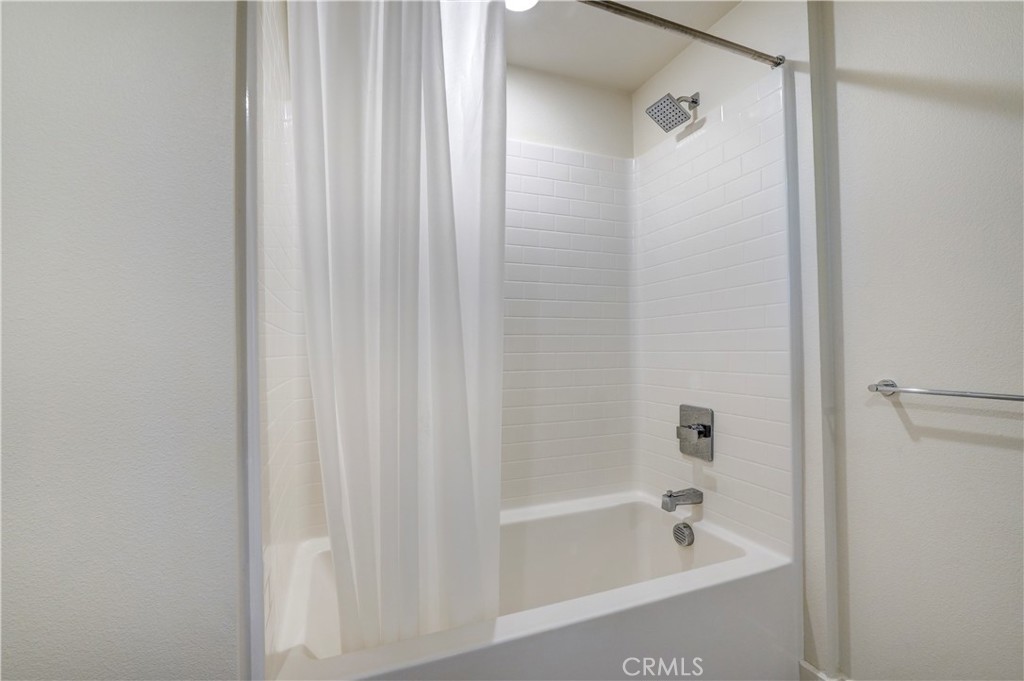 Tustin Village (TV) - Residential