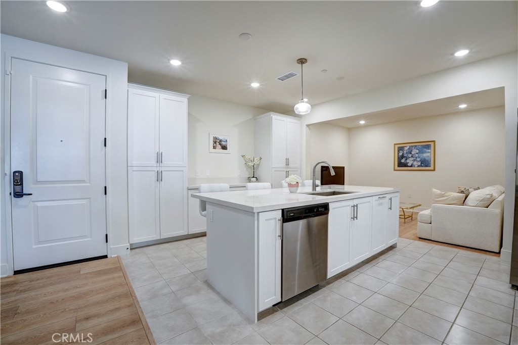 Tustin Village (TV) - Residential