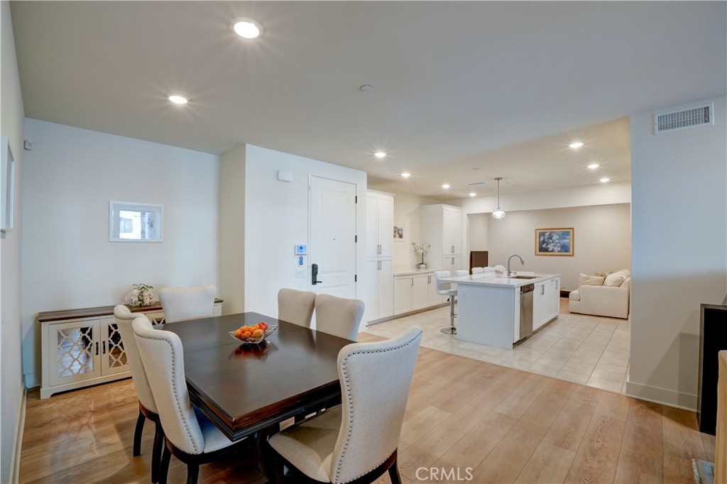 Tustin Village (TV) - Residential