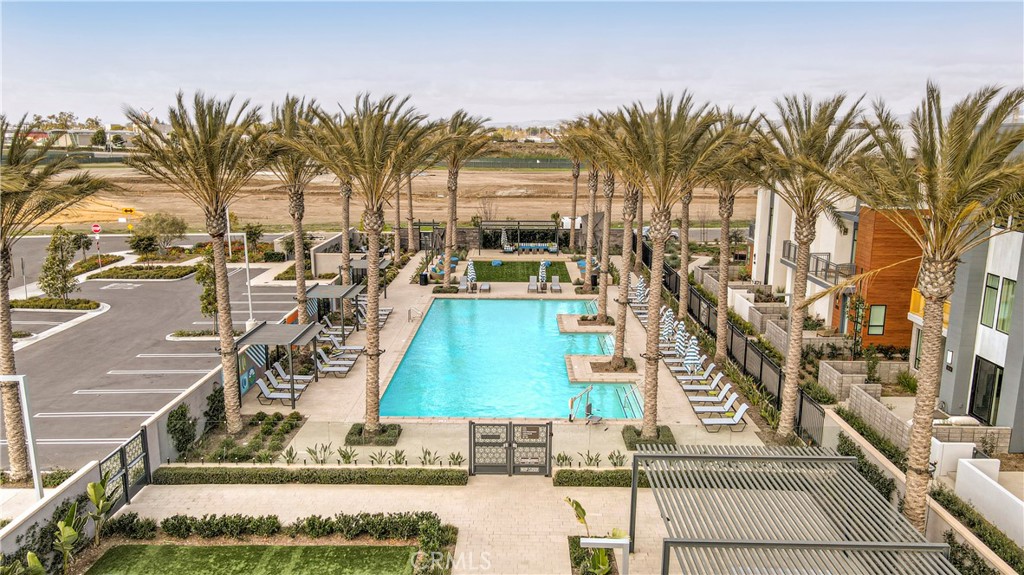 Tustin Village (TV) - Residential