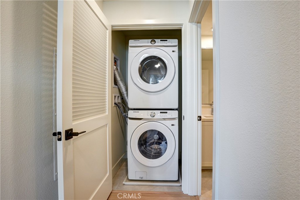 Tustin Village (TV) - Residential