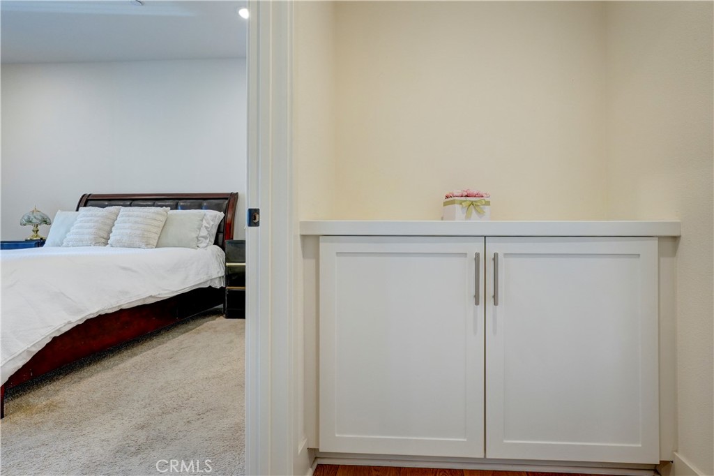 Tustin Village (TV) - Residential