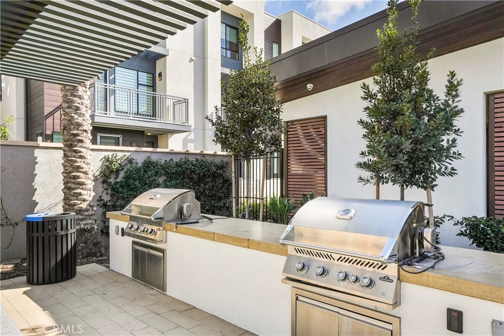 Tustin Village (TV) - Residential