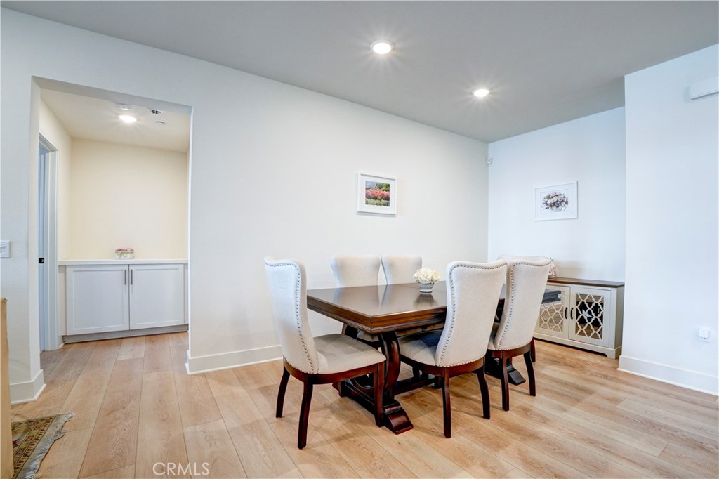 Tustin Village (TV) - Residential
