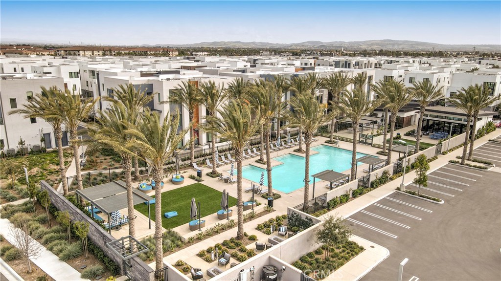 Tustin Village (TV) - Residential