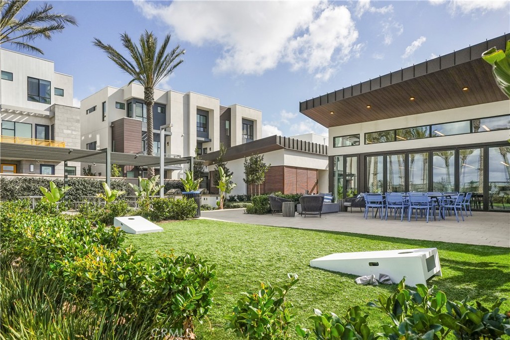 Tustin Village (TV) - Residential