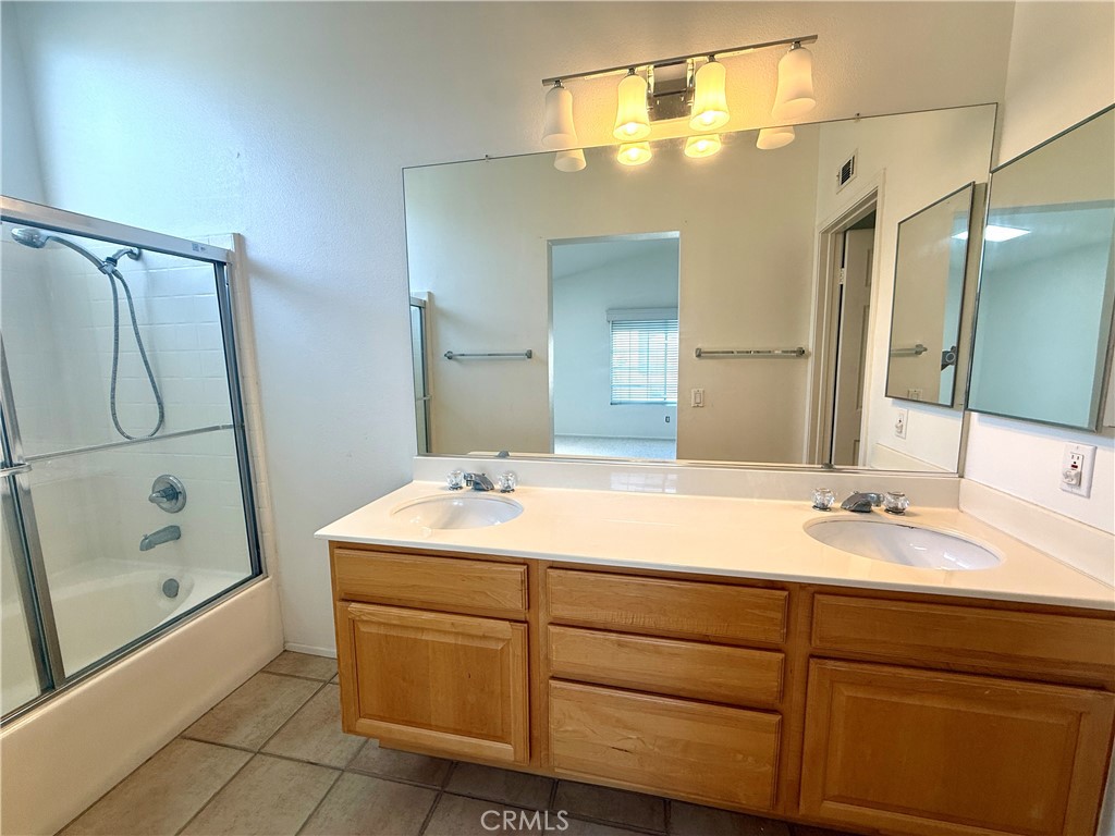 California Summit (CASU) - Residential Lease
