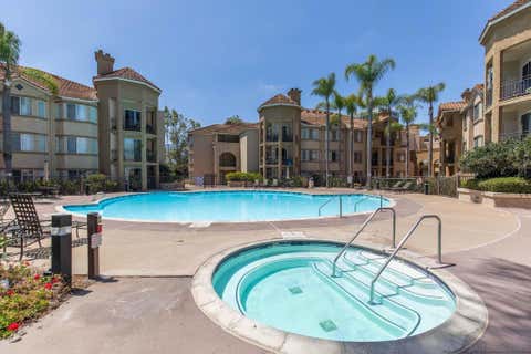 Tiny photo for 550 Camino De La Reina #107, San Diego, CA 92108 (MLS # 260013650SD)