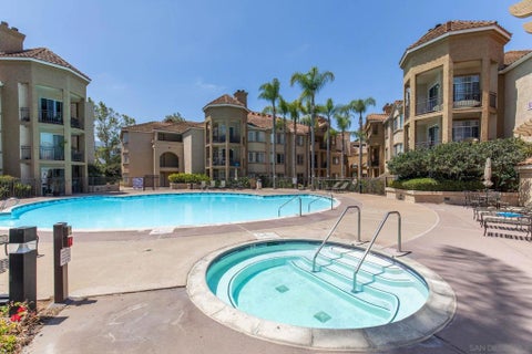 Tiny photo for 550 Camino De La Reina #107, San Diego, CA 92108 (MLS # 260013650SD)