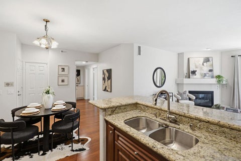 Tiny photo for 550 Camino De La Reina #107, San Diego, CA 92108 (MLS # 260013650SD)