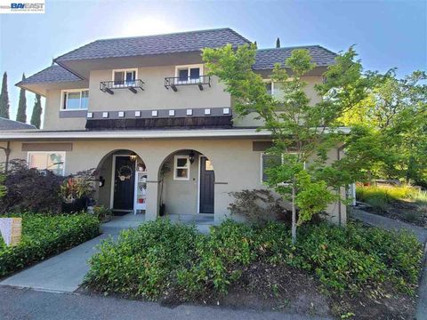 Photo of 749 Palomino Dr, Pleasanton, CA 94566 (MLS # 41132011)